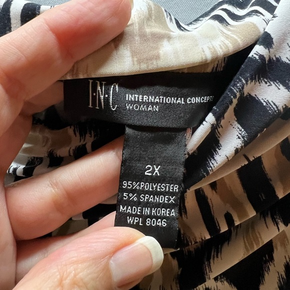 INC International Concepts Black and Cream Patterned Palazzo Pants - Picture 2 of 4